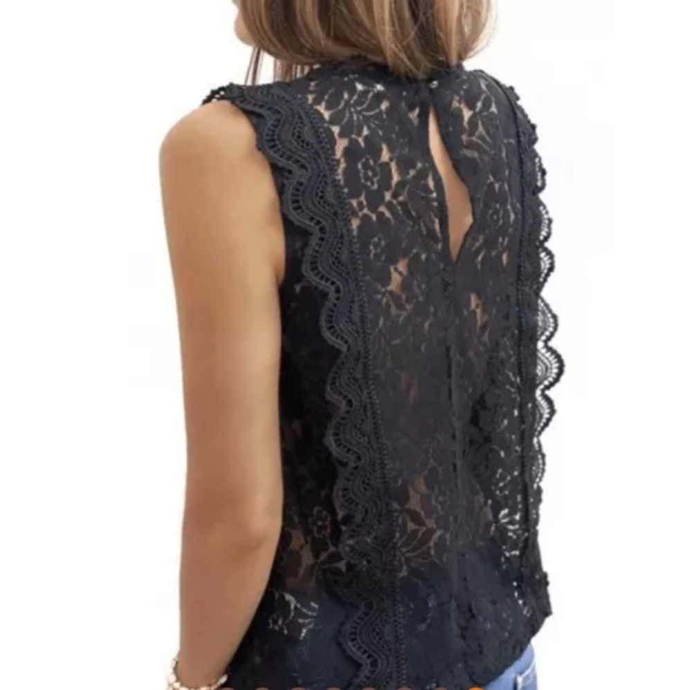 New boutique lace V Neck tank